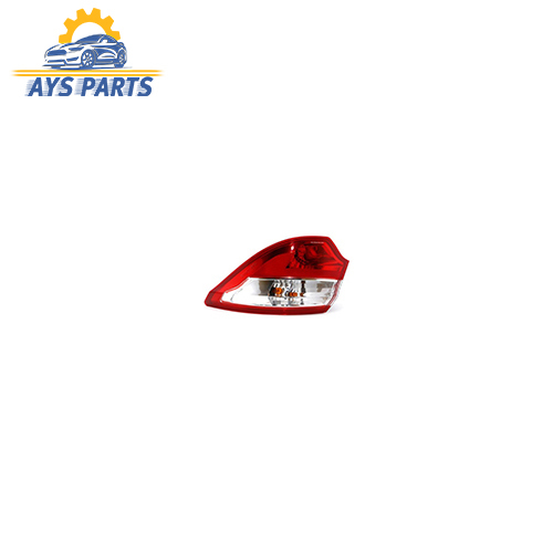 چراغ عقب (خطر) راست روی گلگیر چانگان شاسی