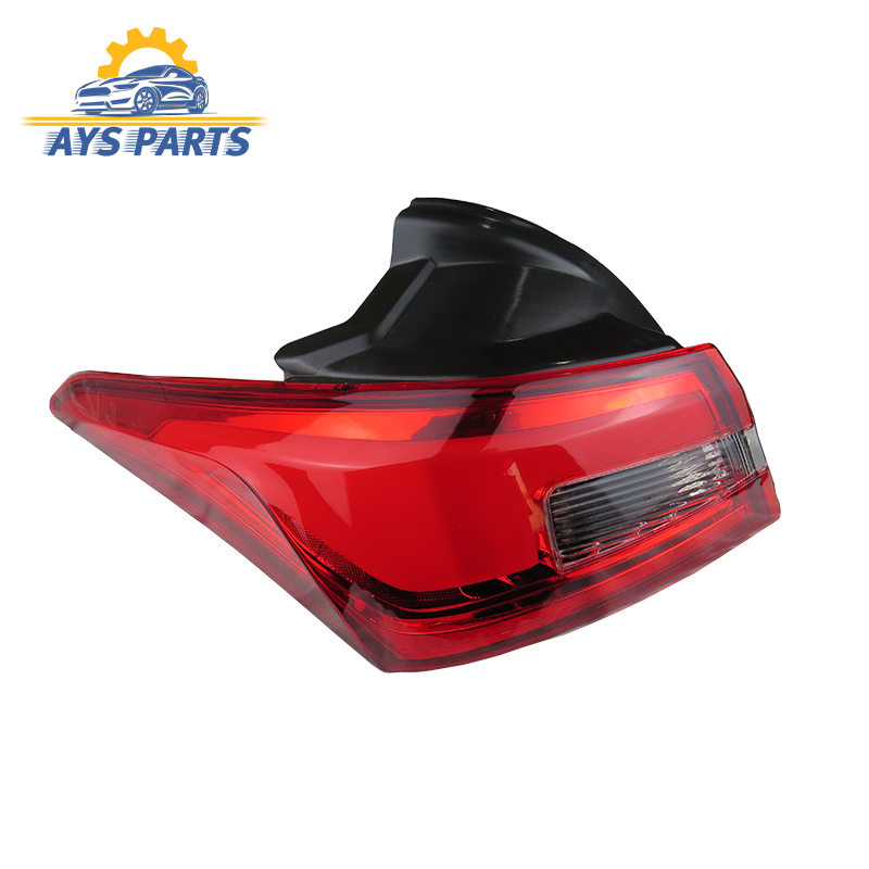 چراغ خطر عقب رو گلگیر چپ اریزو ۵